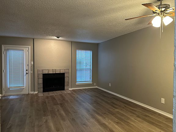 3rd image of 3922 Leeds Ct