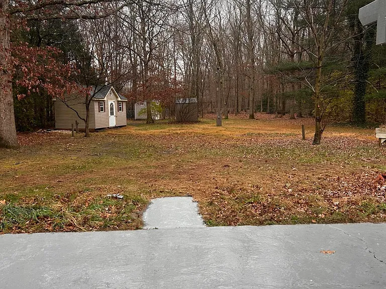 823 Bowman Rd — Photo 27