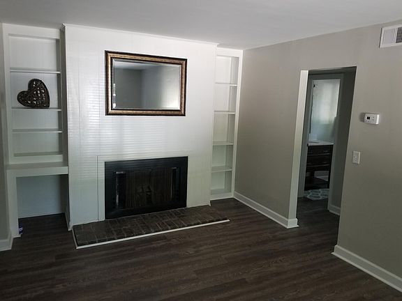 2nd image of 1801 Horseshoe Dr