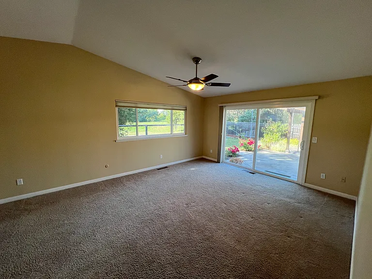 4565 Fairway Dr — Photo 19