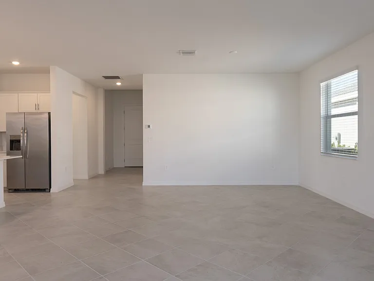 11470 Burgundy Dr — Photo 30
