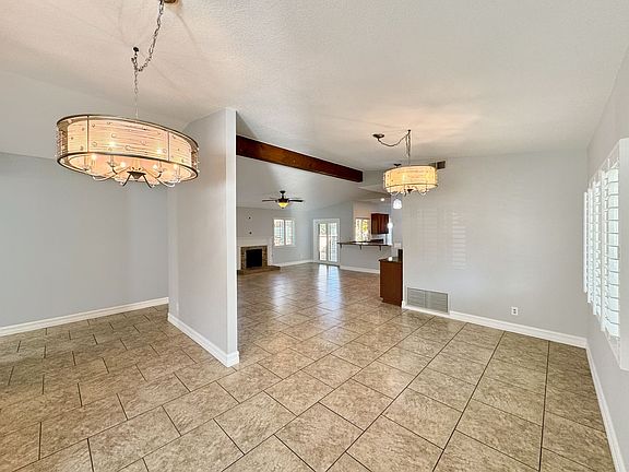 3rd image of 1022 Via Vera Cruz