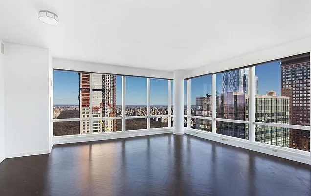 Rented by Ostrov Realty Group | media 2