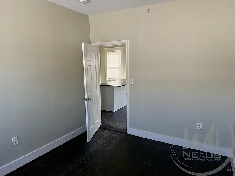 51 Arlington St #3 — Photo 12