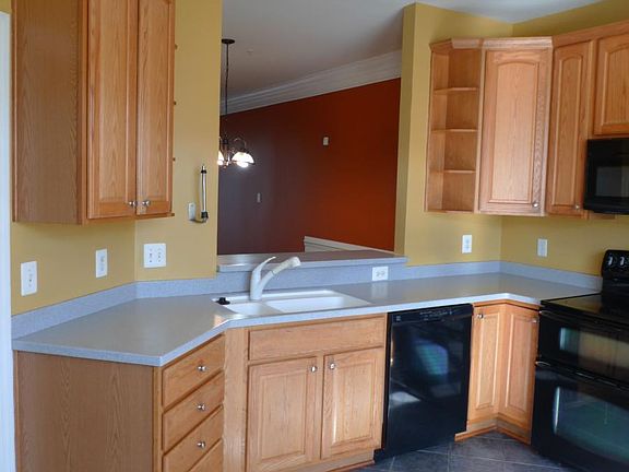 5th image of 3922 Bryant Park Cir