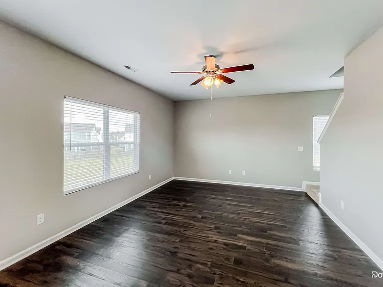 12545 Downing Dr — Photo 6