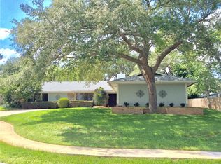 102 Oak Leaf Ln, Longwood, FL 32779