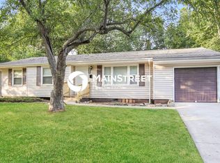 6702 Fairlane Dr, Kansas City, MO 64134