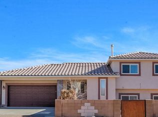 828 Monterrey Rd NE, Rio Rancho, NM 87144