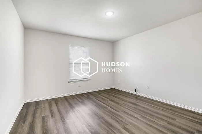 161 Westview Dr — Photo 7