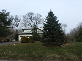 53 Squankum Rd, Tinton Falls, NJ 07724