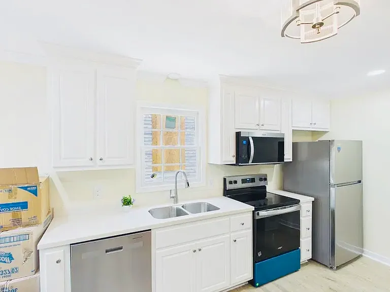 636 High St #MAIN — Photo 16