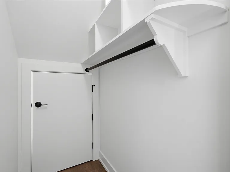 2931 W Washington Blvd #2 — Photo 10