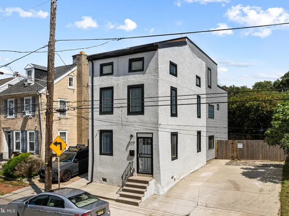 140 W Price St, Philadelphia, PA 19144