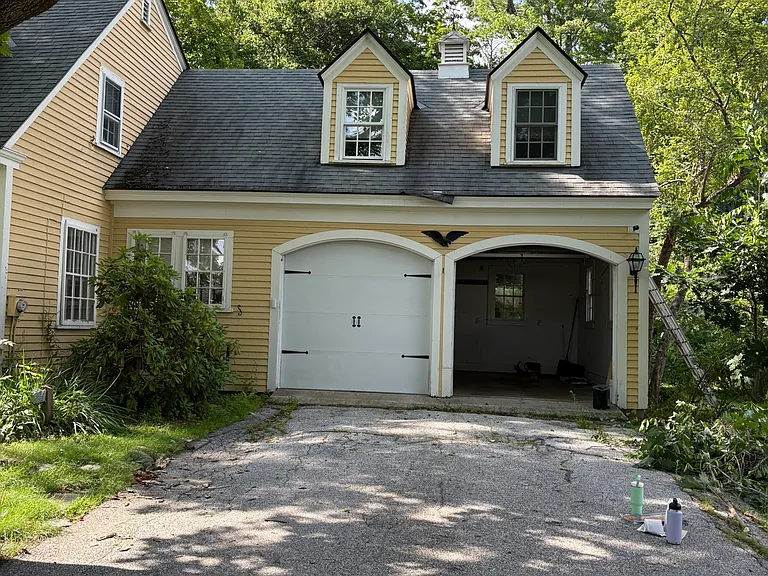 15 Ridgewood Ave — Photo 3