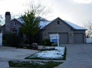 1215 W Parkside Ln, Layton, UT 84041