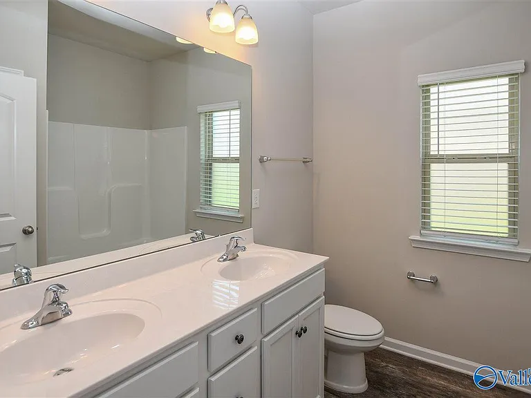 307 Ivyleaf Dr — Photo 12