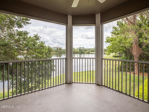 3rd image of 10000 GATE Parkway #824