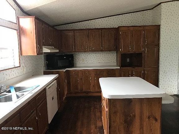 3rd image of 12430 Maple Meadows Dr