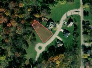 9 Hidden Grove Ln, Spring Valley, IL 61362