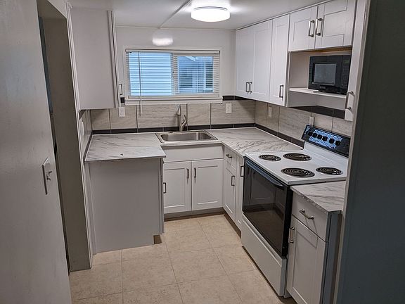 4th image of 5014 NE 22nd Ave