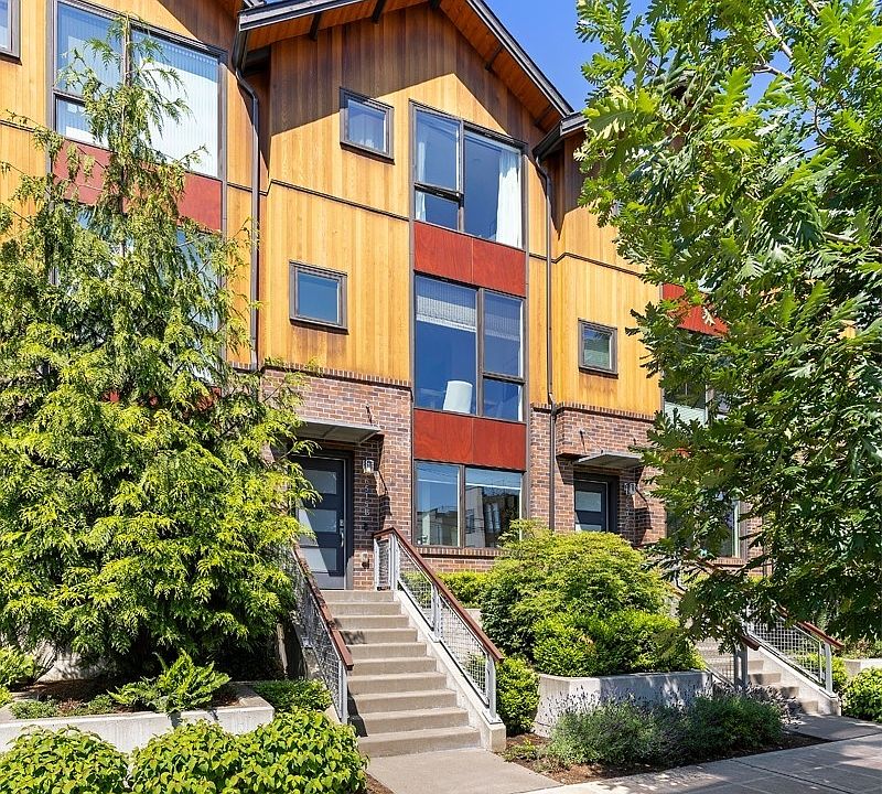 1st image of 6515 34th Avenue NE #B