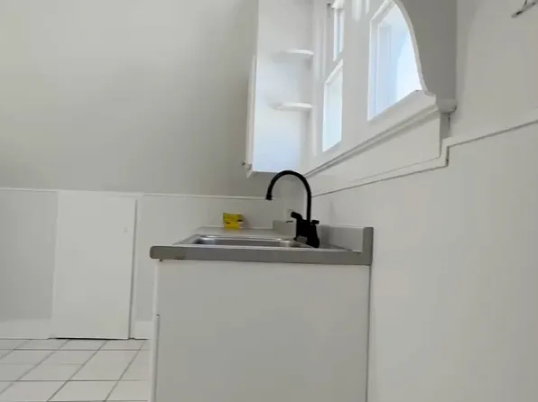 45 3rd Ave, Hawthorne, NJ