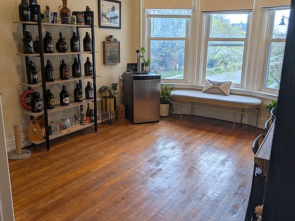 Living Room - Bay Window
