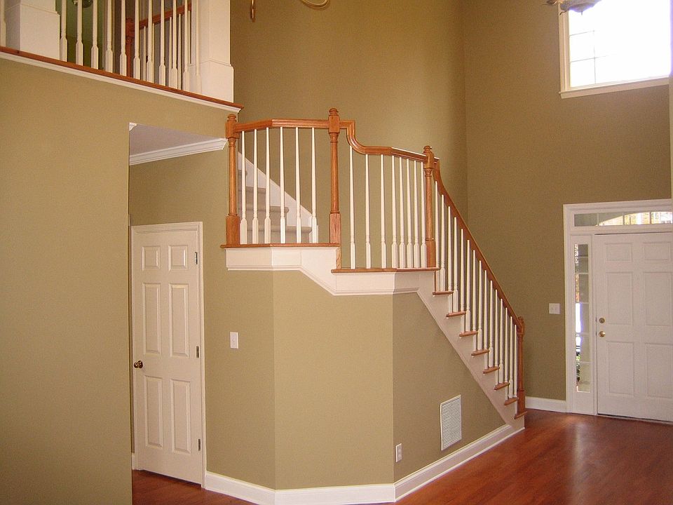 Entrance and Staircase