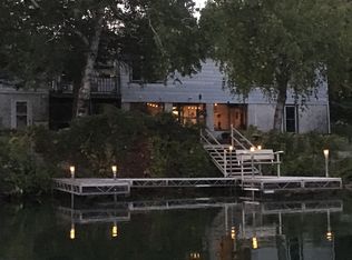 2461 N Wallace Lake Dr, West Bend, WI 53090