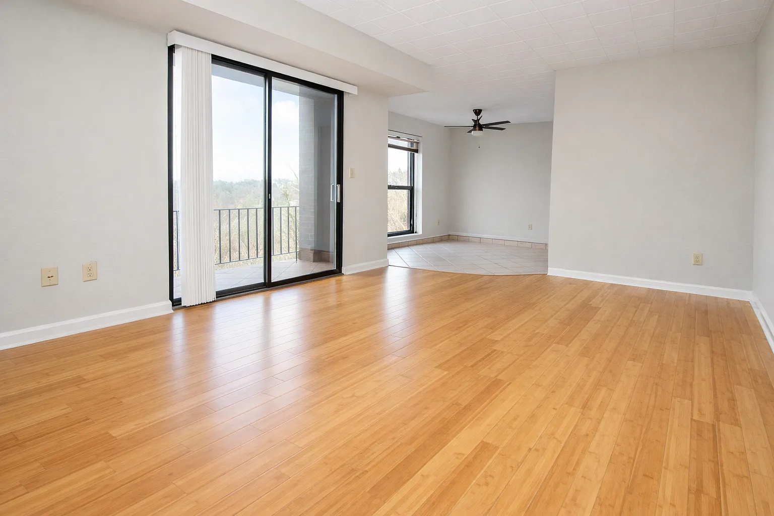 2 bed, 900 sqft, $1,135 — Photo 1