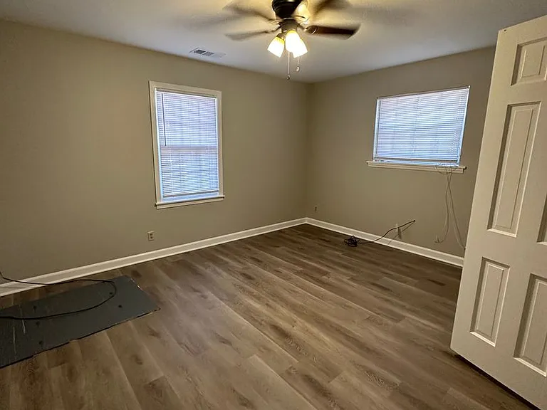 2760 Bragg Ln — Photo 11