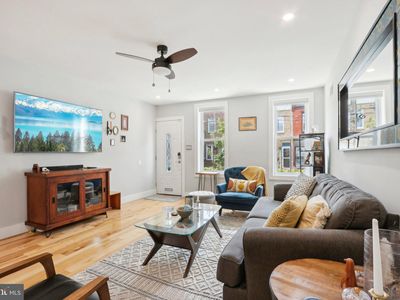 2225 Carpenter St, Philadelphia, PA, 19146