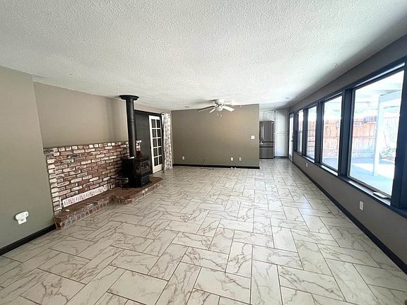 3rd image of 674 Kirby Way
