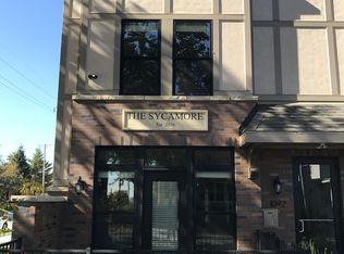 1042 S 30th Ave #1040-203, Omaha, NE 68105