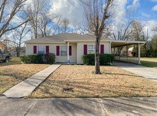 1739 Broadmoor Dr, Lake charles, LA 70601