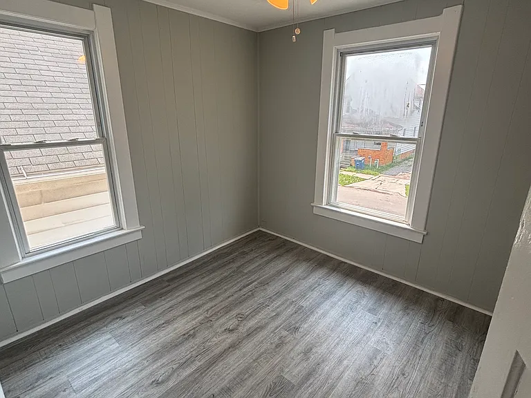 255 E Pearl St #1 — Photo 10