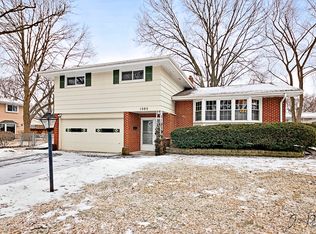 1505 E Cedar Ln, Mount Prospect, IL