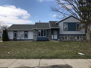 791 Hardwick St SE, Kentwood, MI 49548