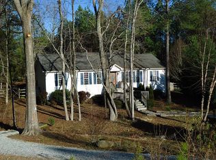 6038 Burgundy Rd, Durham, NC 27712