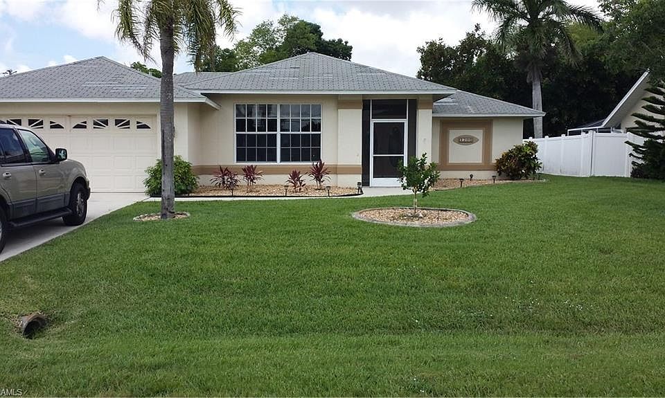 1st image of 1206 SE 20th Ct