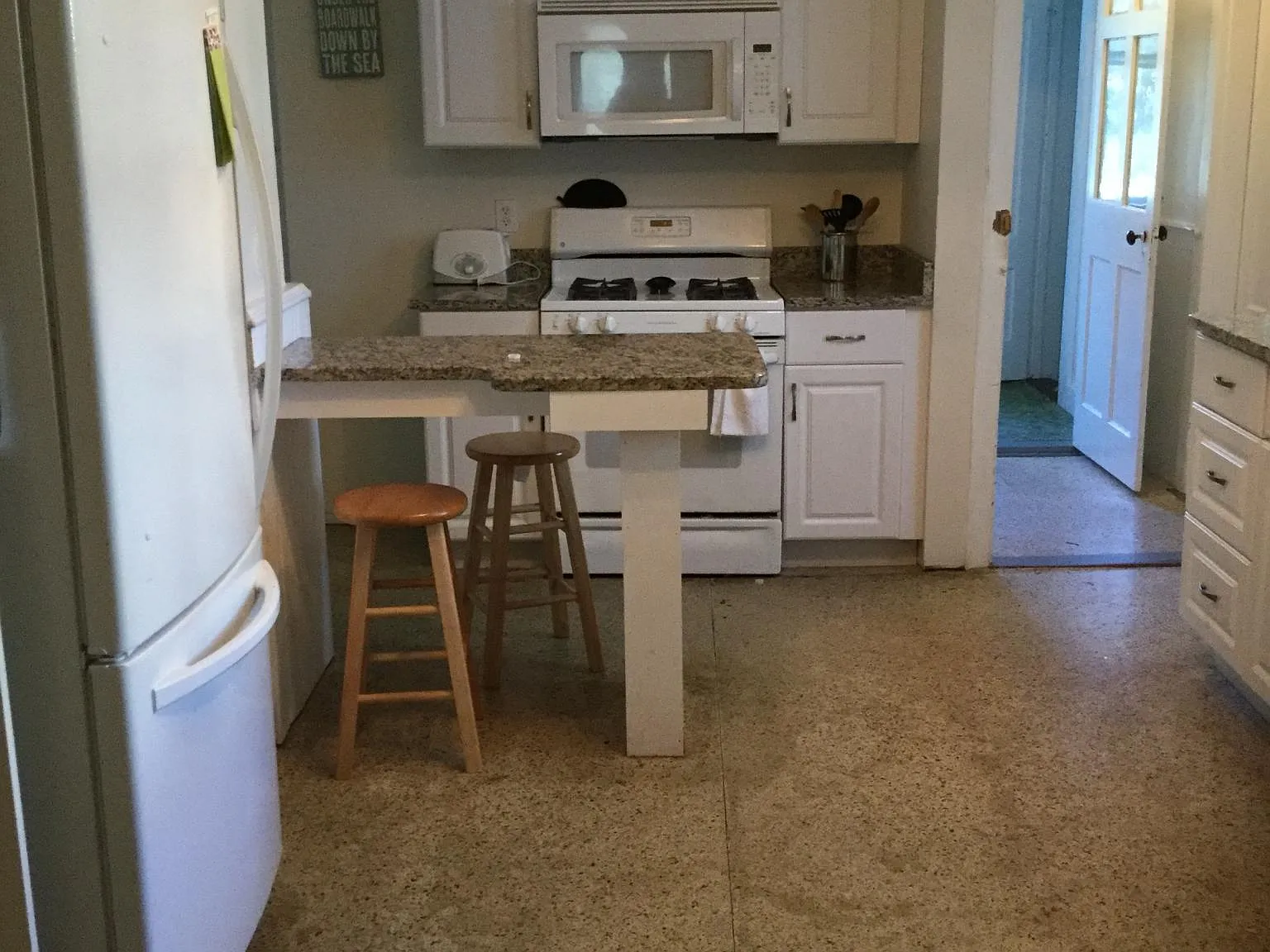 115 Bradford St — Photo 2