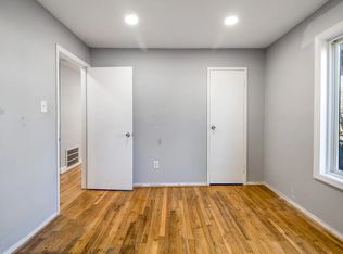 1748 Anderson Rd, Falls Church, VA 22043