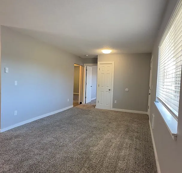 1320 Belmont Ave — Photo 2