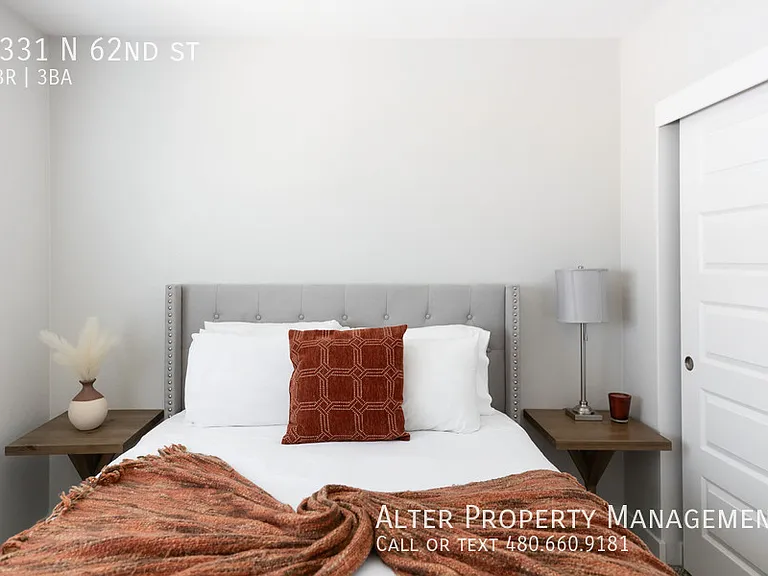 3331 N 62nd St — Photo 20