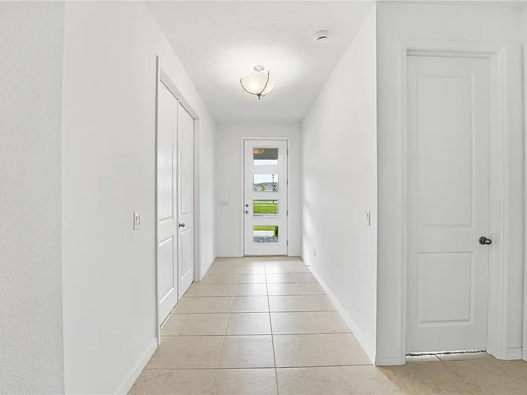 6550 Barnstorm Way — Photo 7