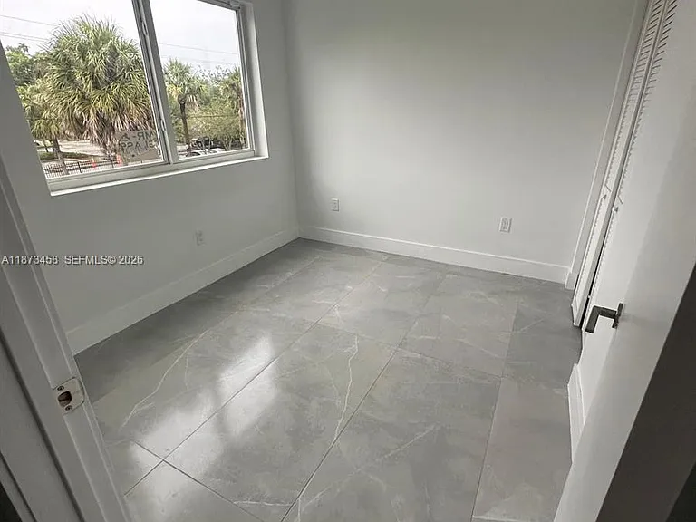 723 NW 19th Ave #B — Photo 16