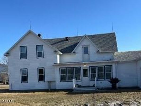 204 Western Ave, Maddock, ND 58348