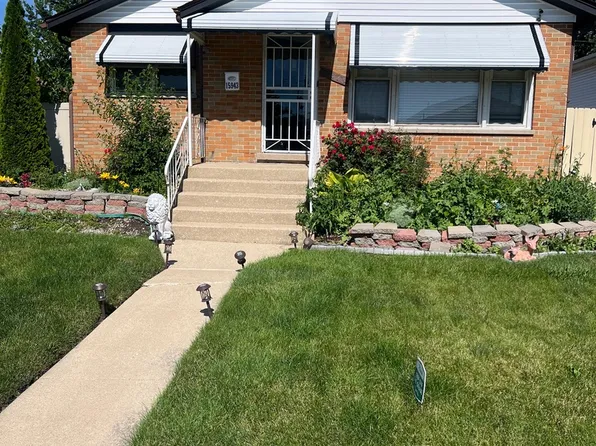 15943 Vine Ave, Harvey, IL 60426
