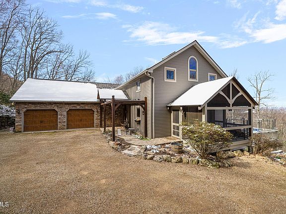 3rd image of 435 Cherokee Mountain Rd